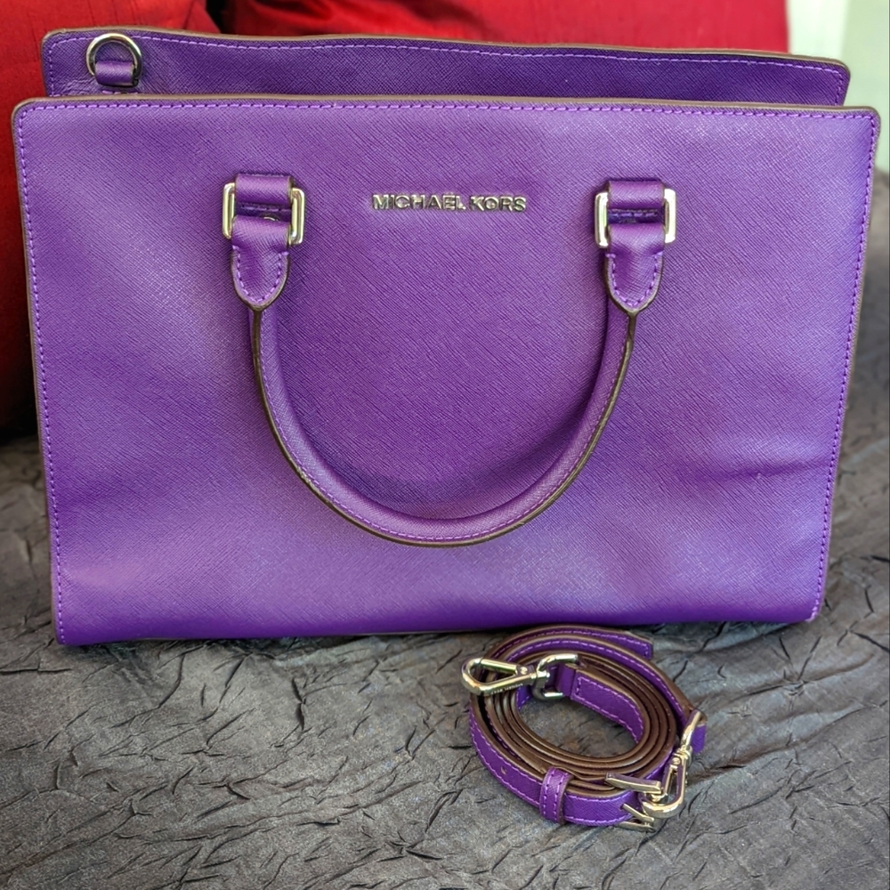 AUTHENTIC Michael Kors Large Satchel